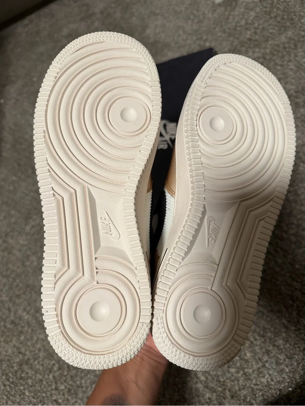 Nike Women’s Air Force 1 Low - sanddrift/sail/black dunks NIB